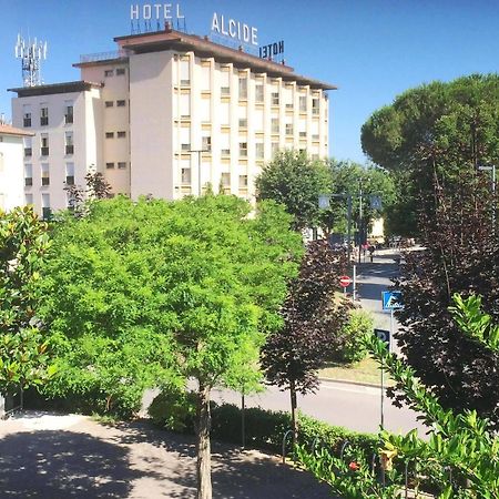 Hotel Alcide Poggibonsi Exterior foto